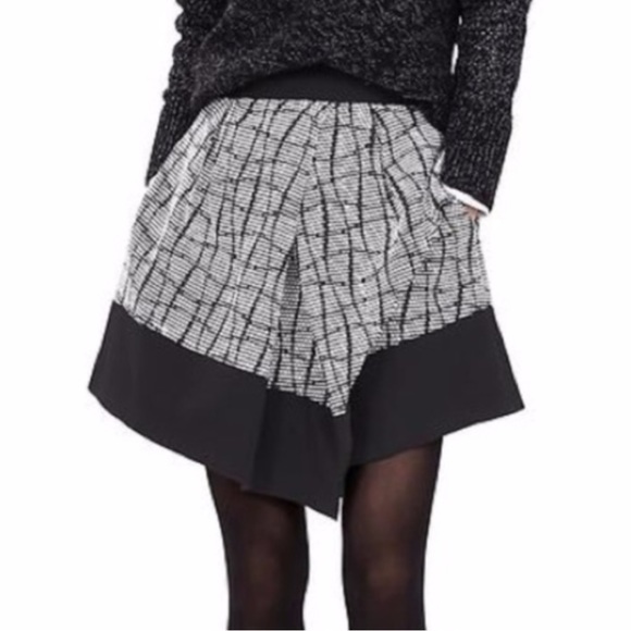 NWT Banana Republic Asymmetrical Jacquard Skirt - 0P - Picture 1 of 7